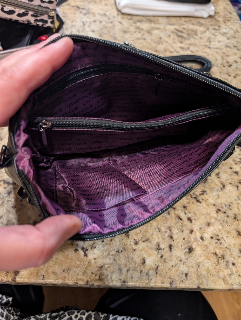 Younique Black Studded Wristlet Crossbody NWOT - Picture 5 of 8